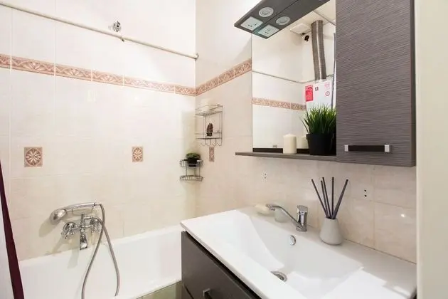 Apart Daire, Şehir Manzaralı