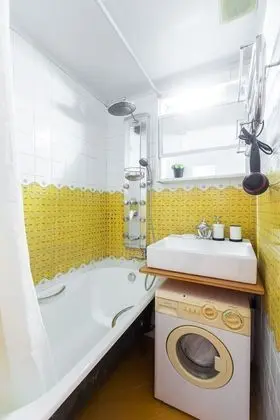 Apart Daire, Şehir Manzaralı