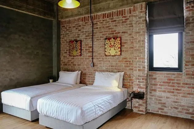 2 Beds Apartment