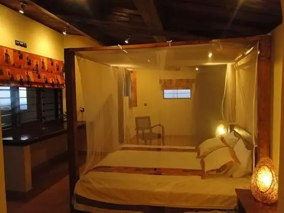 Tek Büyük Yataklı Oda, Göl Manzaralı