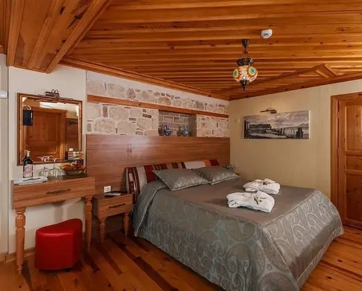 Deluxe Üç Kişilik Oda