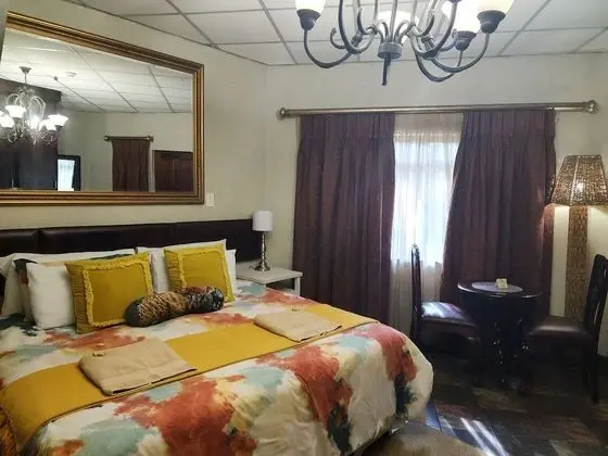 Deluxe Tek Büyük Yataklı Oda