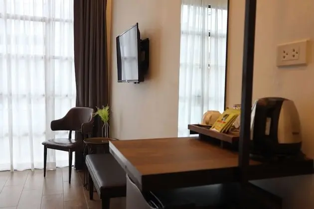 Double Room (Free Netflix)