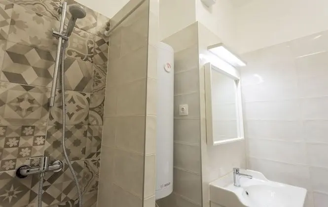 Grand Apart Daire, Şehir Manzaralı