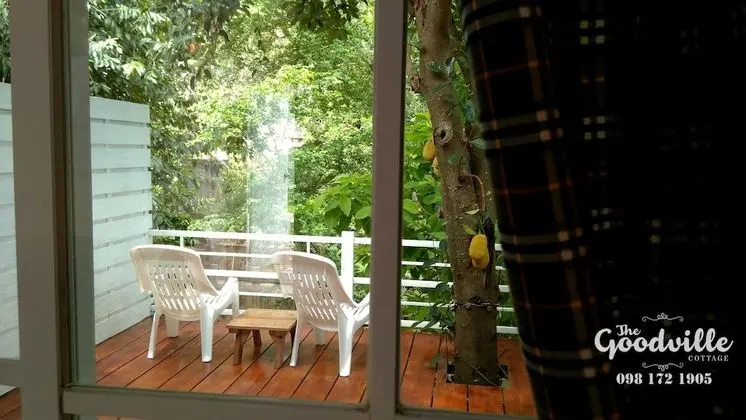 Villa Riverview Balcony