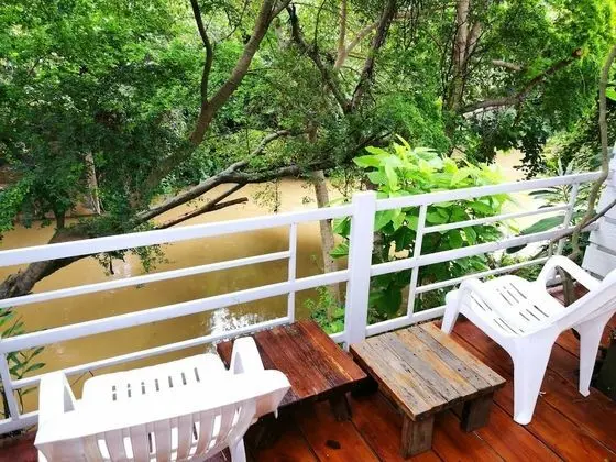 Villa Riverview Balcony