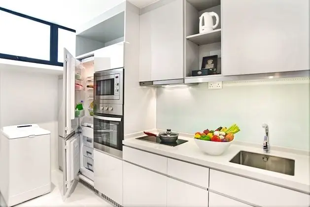 Parklane Split Level Studio - 3-5 Minutes Walking Distance to Annex Building
