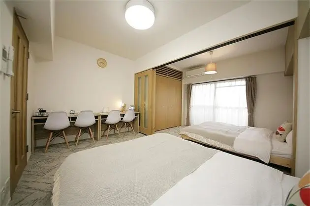 Family Oda, 2 Büyük (Queen) Boy Yatak, Sigara İçilmez, Mutfak (2 Queen Beds, 1 Double Bed)