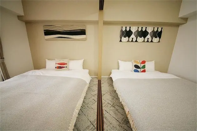 Family Oda, 2 Büyük (Queen) Boy Yatak, Sigara İçilmez, Mutfak (2 Queen Beds, 1 Double Bed)