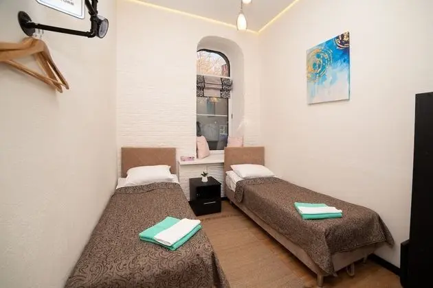 Basic Tek Büyük veya İki Ayrı Yataklı Oda