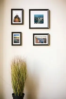 Basic Tek Büyük veya İki Ayrı Yataklı Oda