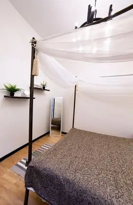 Basic Tek Büyük Yataklı Oda