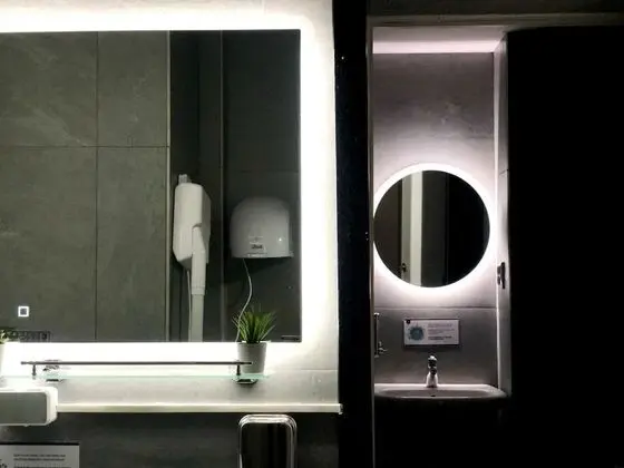 Basic Tek Büyük Yataklı Oda