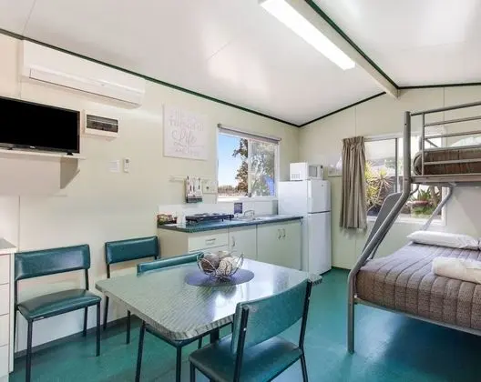 Family Stüdyo, Küçük Mutfak (Standard Family Cabin)