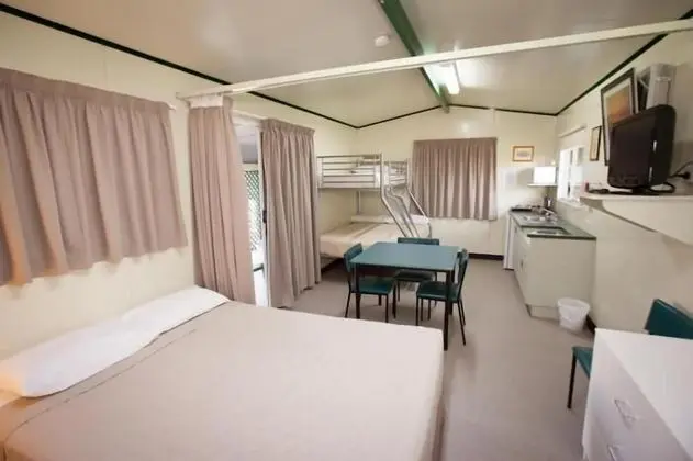 Family Stüdyo, Küçük Mutfak (Standard Family Cabin)