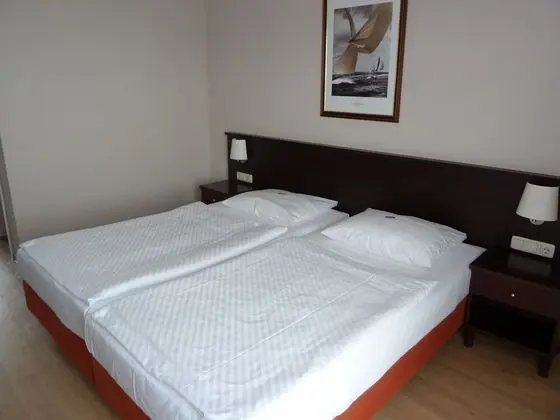 Tek Büyük Yataklı Oda, Deniz Manzaralı