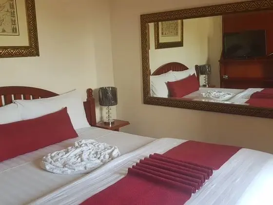 Tek Büyük Yataklı Oda, Sigara İçilmez, Bahçe Manzaralı