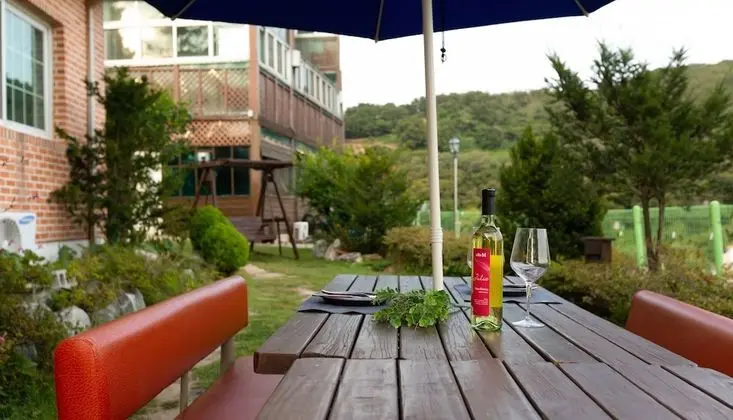 Ev, Ek Bina (Bada Byuljang, Private BBQ)