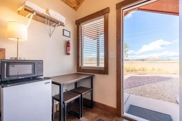 Standard Bunkhouse, Shared Bathroom