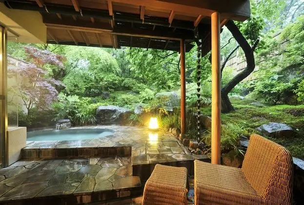 Traditional Süit (Open-air Bath, FUJI or UME)