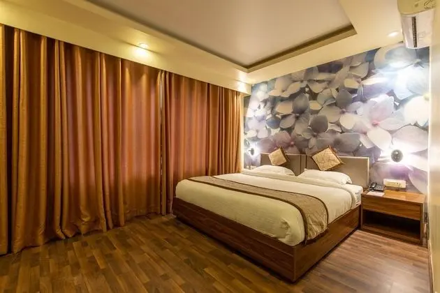 Super Deluxe Room