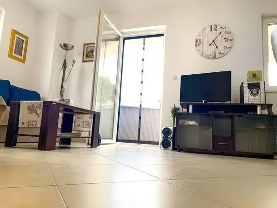 Apart Daire (Goran - 30m close to the beach - A1(2)