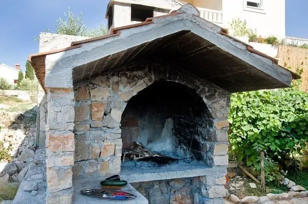 Apart Daire (Goran - close to the sea & parking sp)