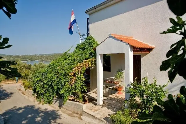 Apart Daire (Goran - close to the sea & parking sp)
