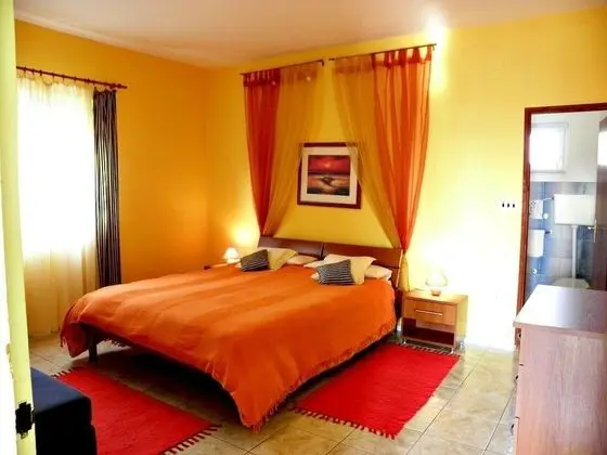 Apart Daire (Gorda - 50m from the beach & parking )