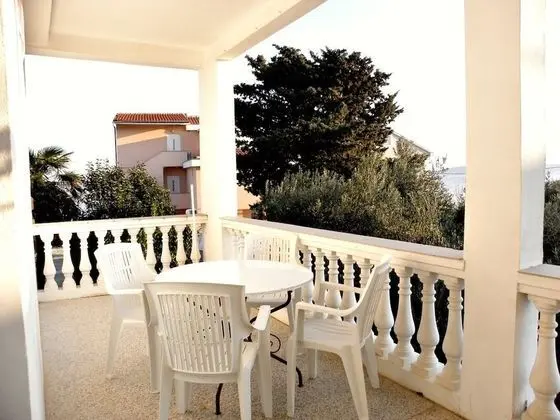 Apart Daire (Gorda - 50m from the beach & parking )