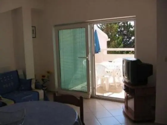 Apart Daire (Gordana - 3m from the beach - A1(2+2))