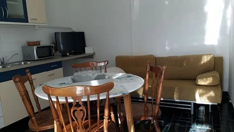 Apart Daire (Gordana - parking - A1(4+1))