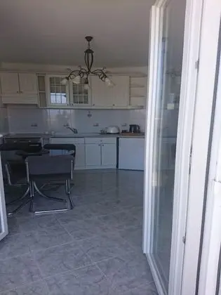 Apart Daire (Gorde - air conditioning - Sunce (2))