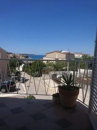 Apart Daire (Gorde - air conditioning - Sunce (2))