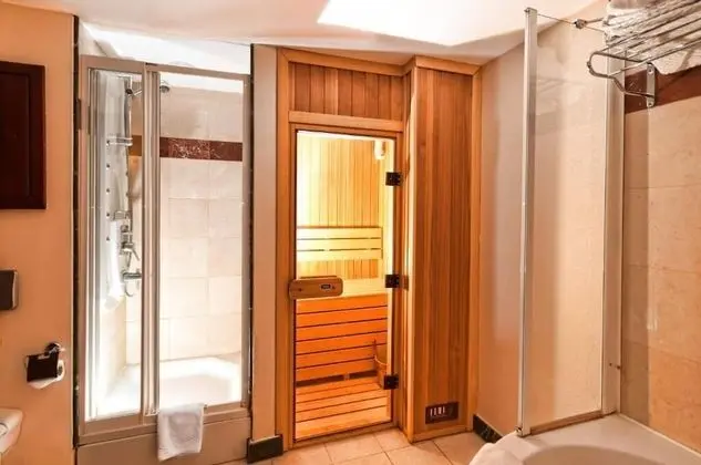 Presidential Süit, 1 En Büyük (King) Boy Yatak, Sauna