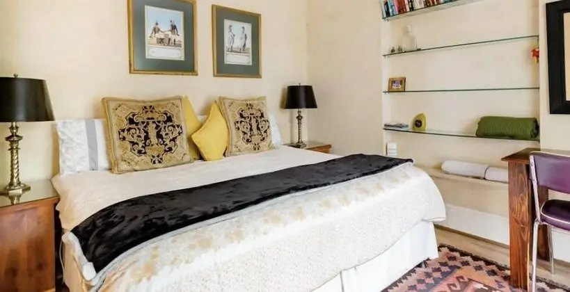 Deluxe Twin Room OR King Bed Room