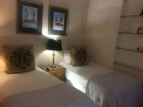 Deluxe Twin Room OR King Bed Room