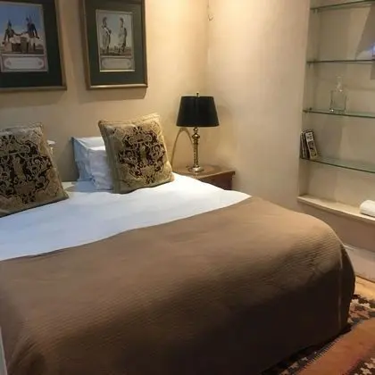 Deluxe Twin Room OR King Bed Room