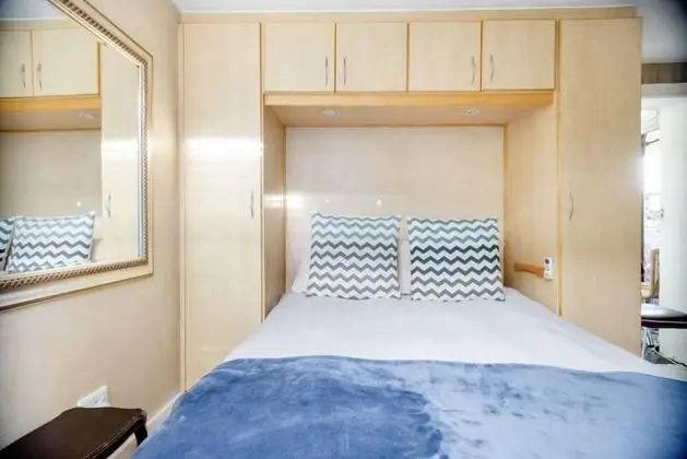 Double Bedroom, Optional Self-Catering