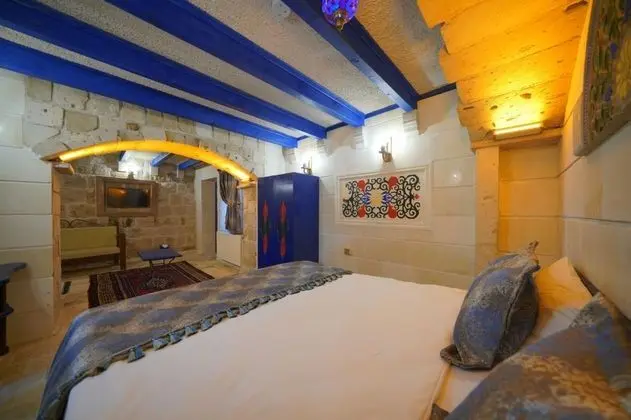 Deluxe Üç Kişilik Oda , Avlu Manzaralı