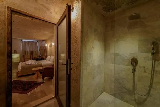 Queen Suite