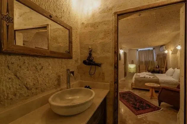Queen Suite