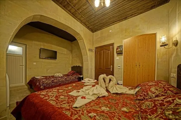 Standard Üç Kişilik Oda