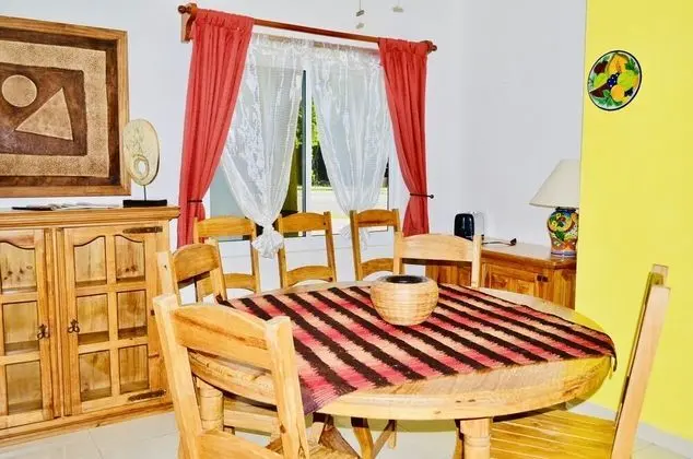 Villa, 4 Yatak Odası, Balkon