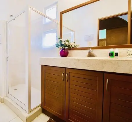 Villa, 4 Yatak Odası, Balkon