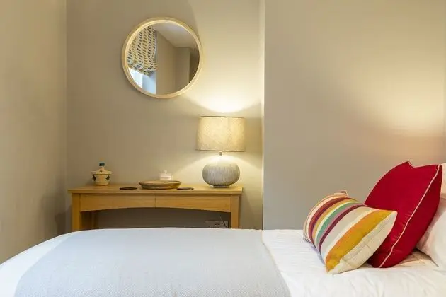 Ev (3 Bedrooms)