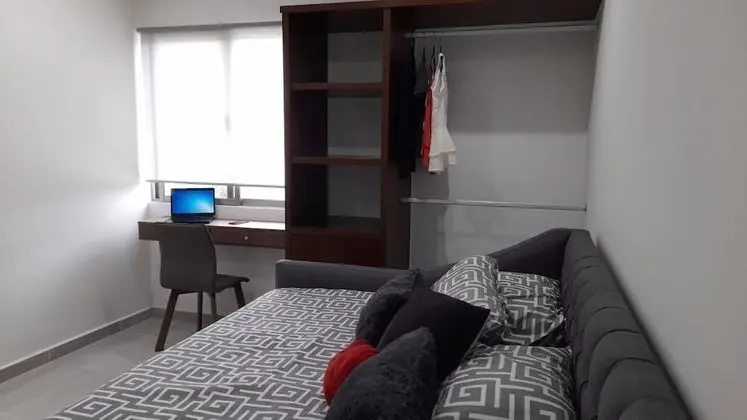 Daire, 2 Yatak Odası, Balkon
