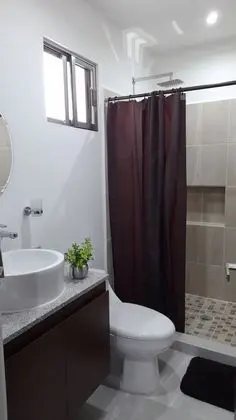 Daire, 2 Yatak Odası, Balkon