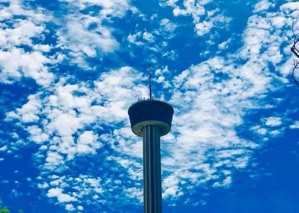 Ev