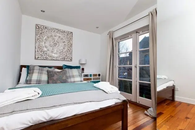 Ev (2 Bedrooms)